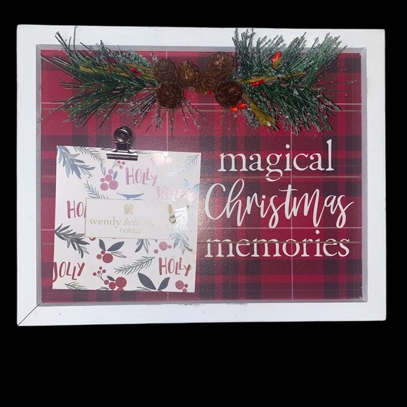 PHOTO CLIP WALL TABLE DECOR “Magical Christmas Memories” by Wendy Bellissimo - Picture 1 of 8